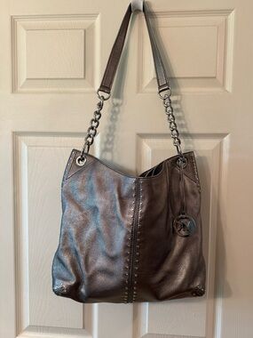 MICHAEL Michael Kors Metallic Gray Studded Leather Shoulder Bag with Chain Strap